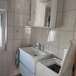 Tomi Apartamento Vir