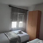 Apartamento Tomi Vir