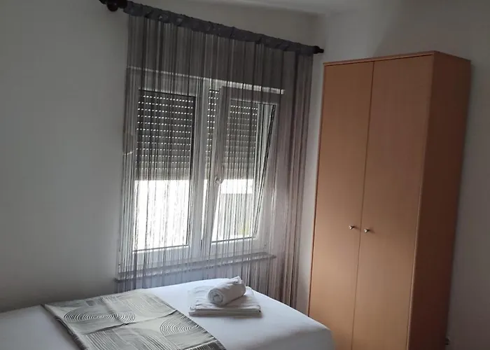 Appartement Tomi Vir